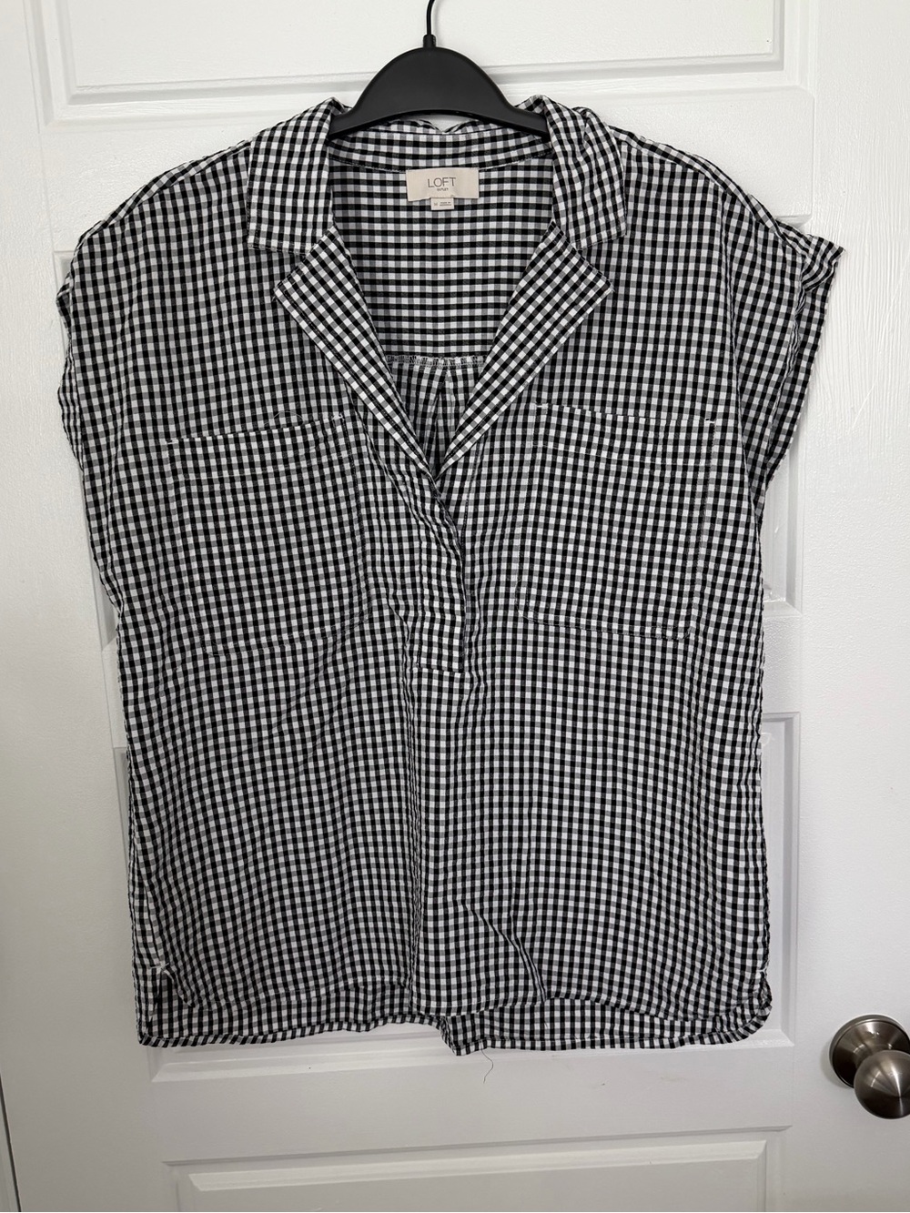 LOFT Black & White Gingham Cap-Sleeve Button-Front Shirt